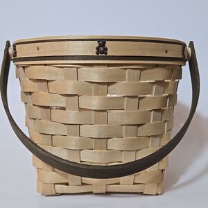 2008 Longaberger Basket Boyds Bear Country Basket Feast Signed Gary #10 Jeff #12